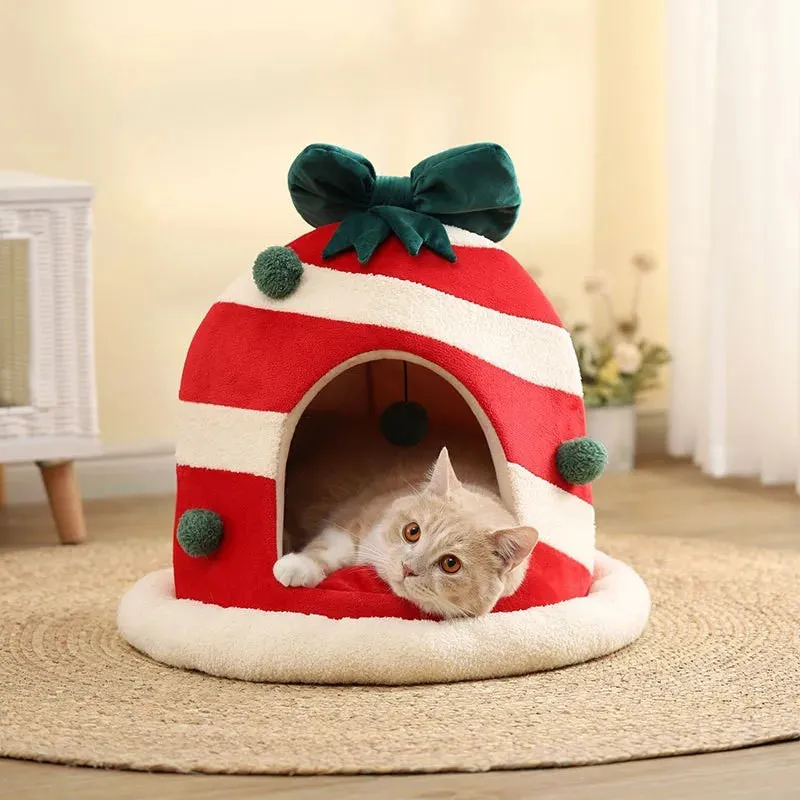 Christmas Cat Nest Large Space Pet Nest Fully Enclosed