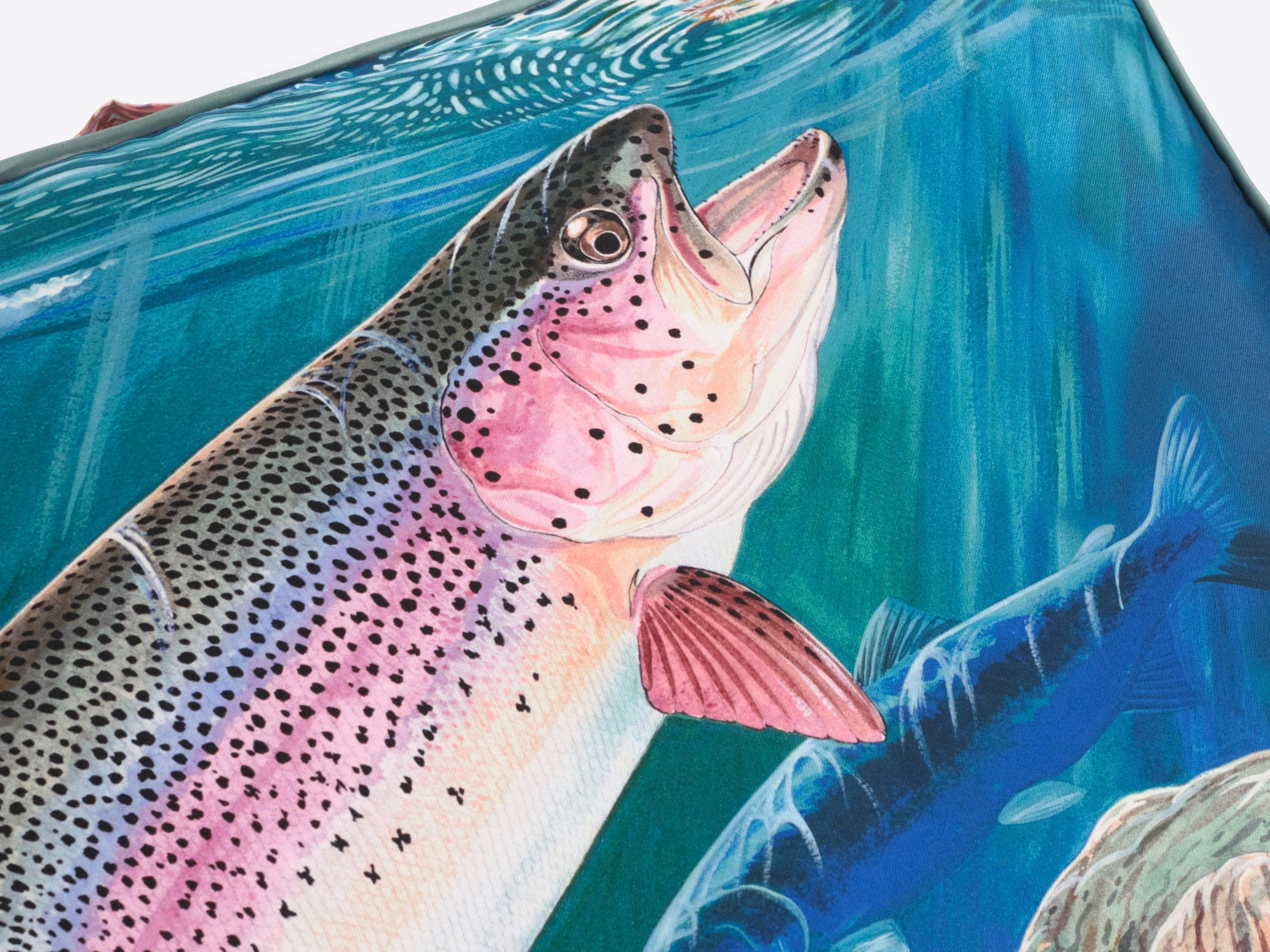 Trout Guy Harvey Pet Bed